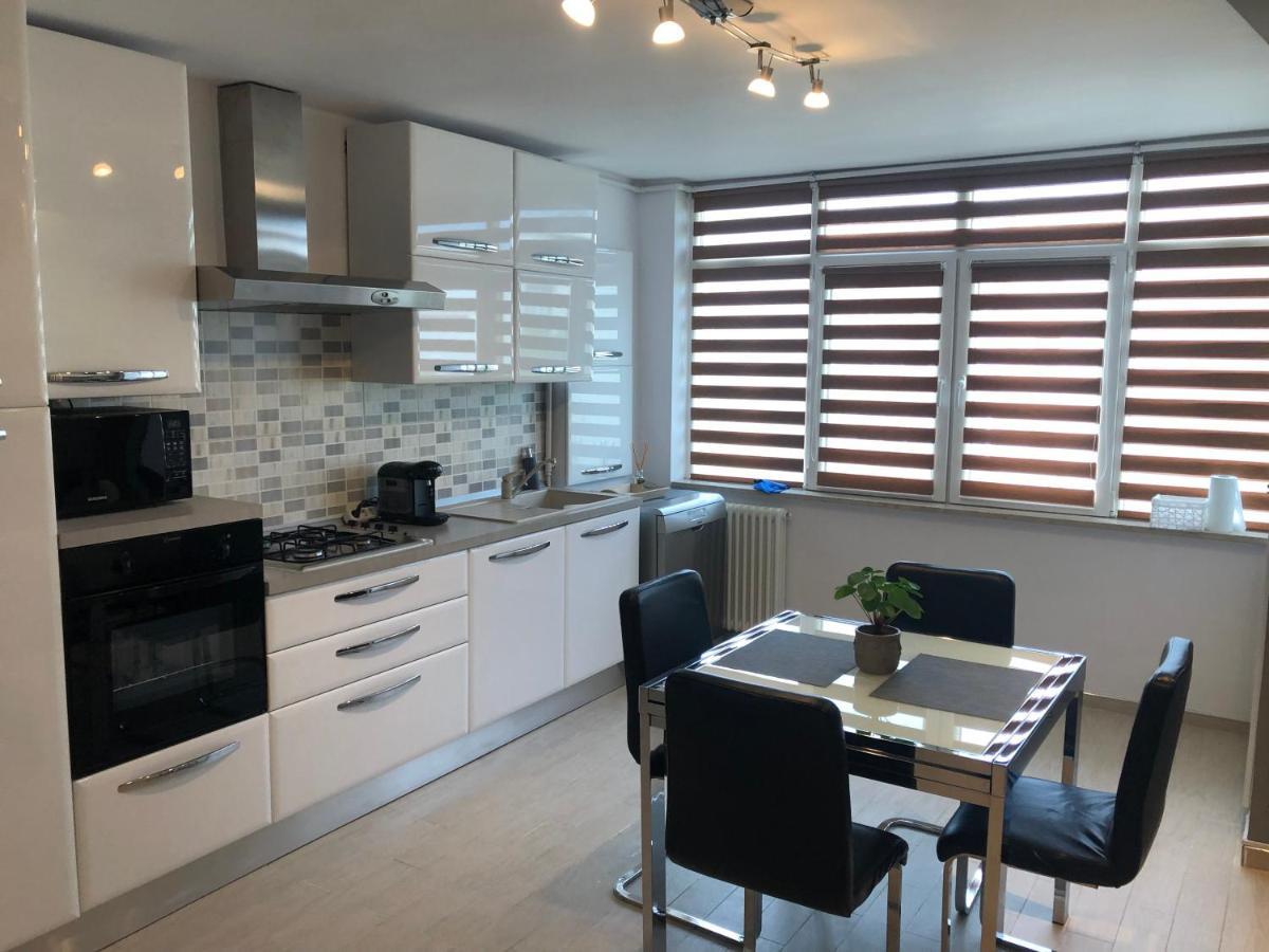 Denis Apartament Τούρντα Εξωτερικό φωτογραφία